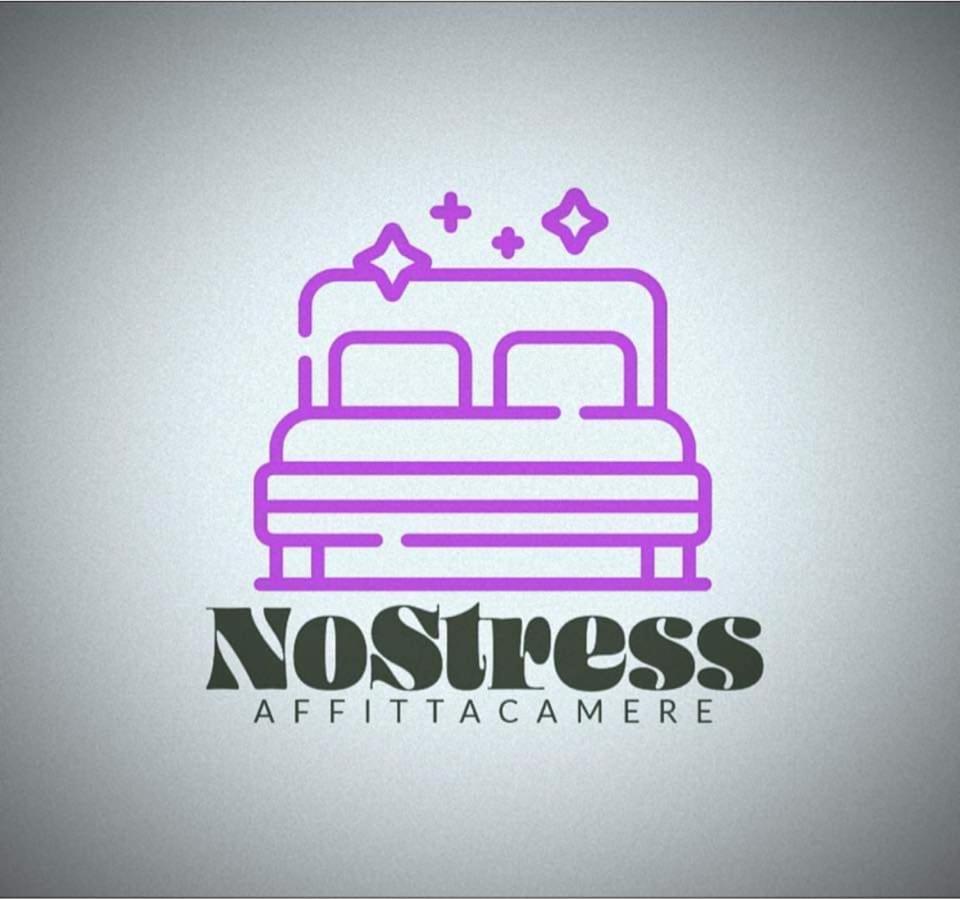 No Stress Affittacamere ローマ エクステリア 写真